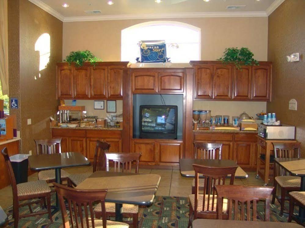 Holiday Inn Express- West Sacramento By Ihg Eksteriør billede